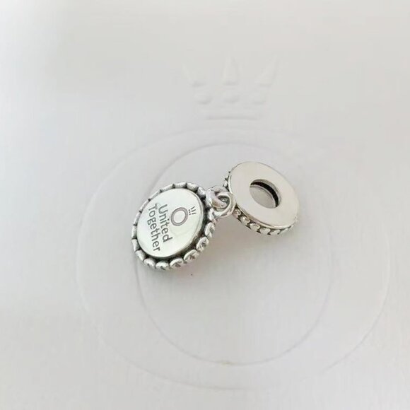 Pandora United Together Stronger Than Ever Charm - Picture 2 of 2